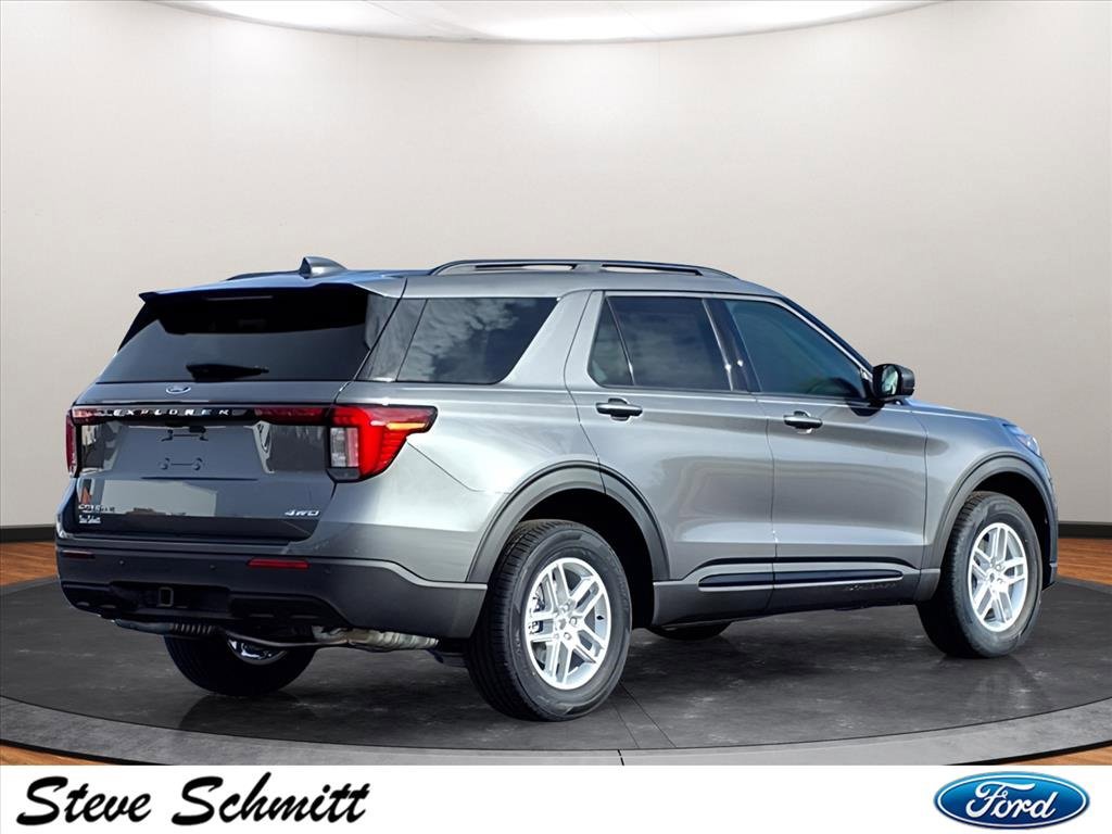 New 2026 Ford Explorer Active image 21