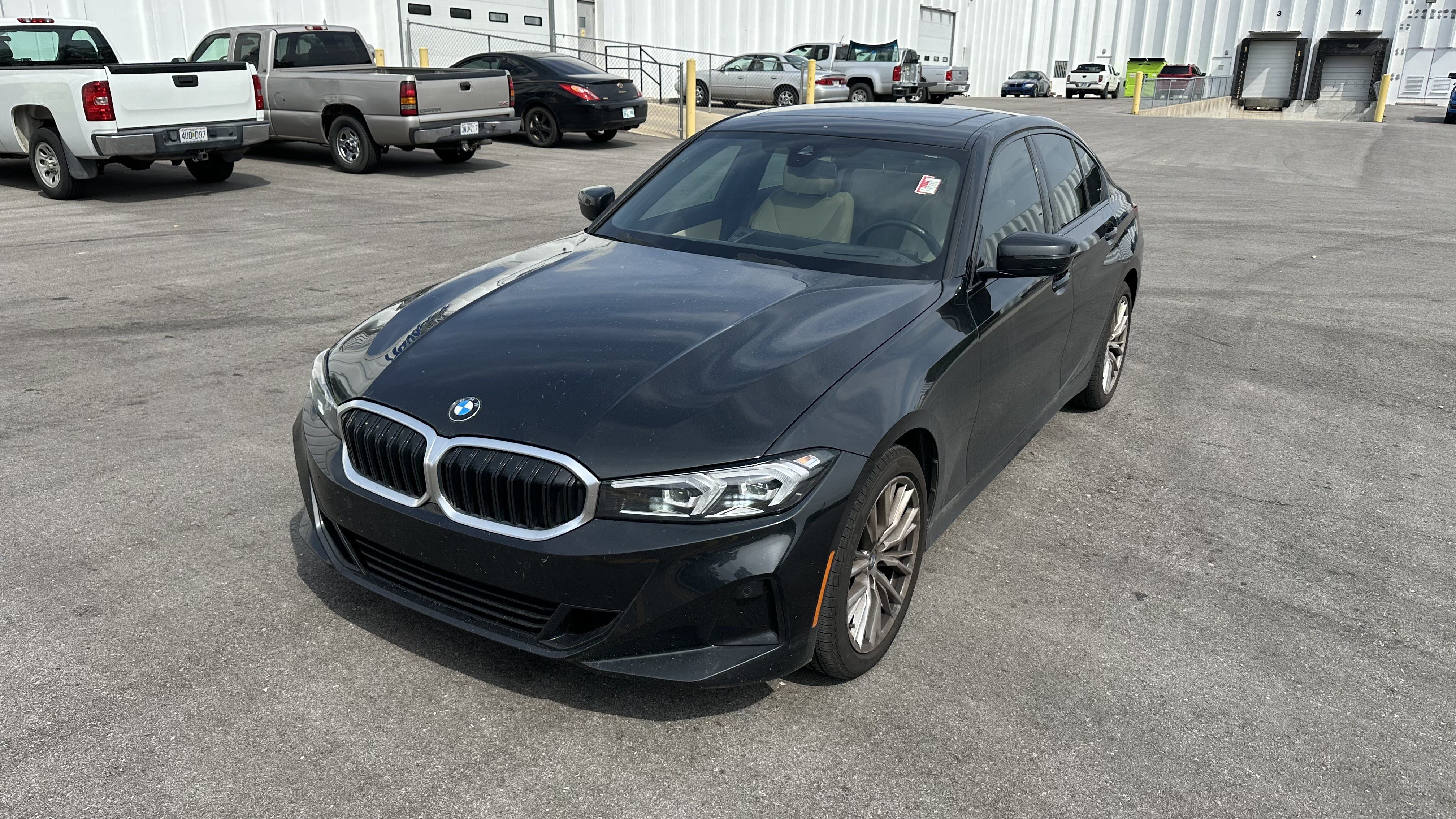Certified 2023 BMW 330i xDrive Sedan w/ Premium Package AWD/4WD image 5