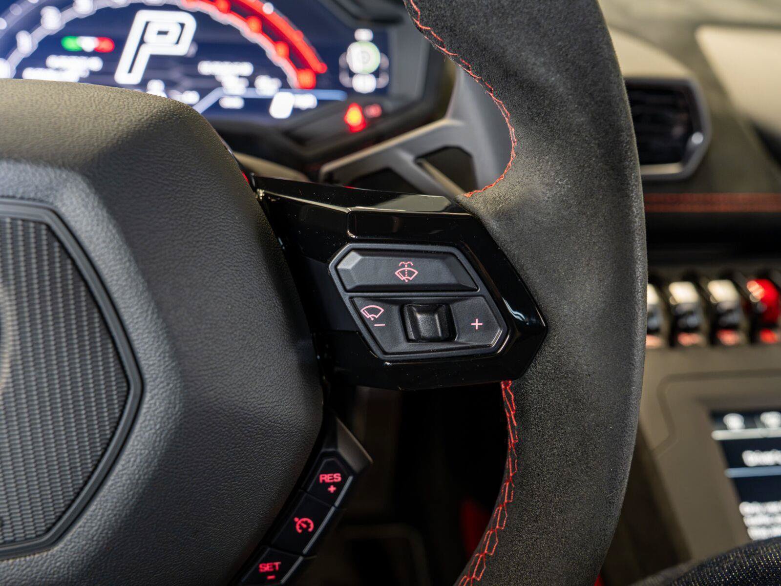 Used 2022 Lamborghini Huracan STO RWD image 76