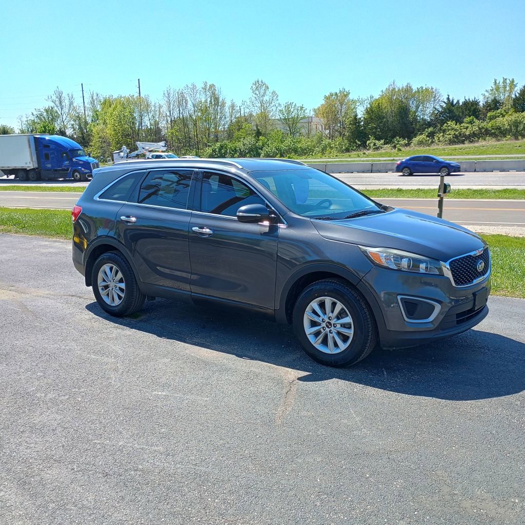 Used 2018 Kia Sorento LX FWD image 7