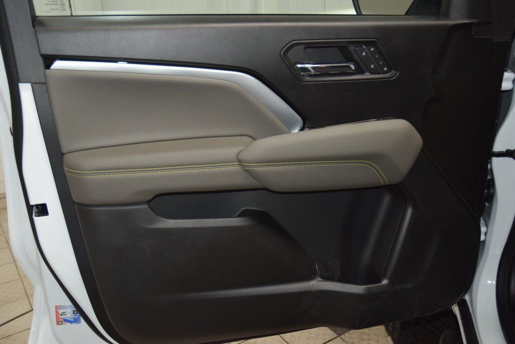 New 2026 Chevrolet Colorado ZR2 w/ ZR2 Bison Edition image 50