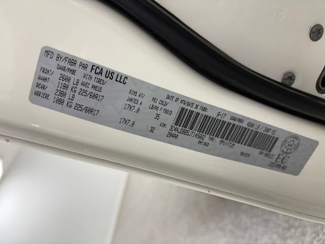 Used 2018 Jeep Compass Latitude image 13