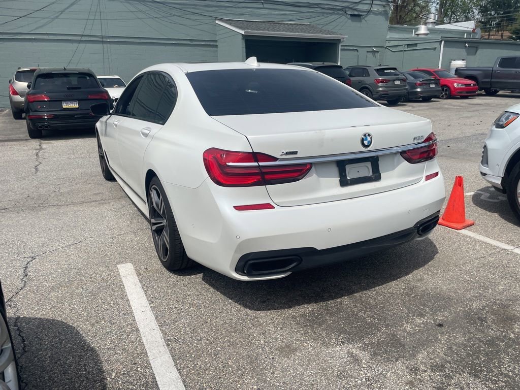 Used 2018 BMW 750i xDrive image 5