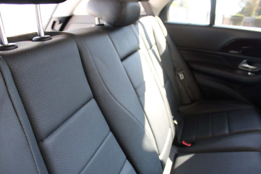 Used 2020 Mercedes-Benz GLE 350 4MATIC image 25