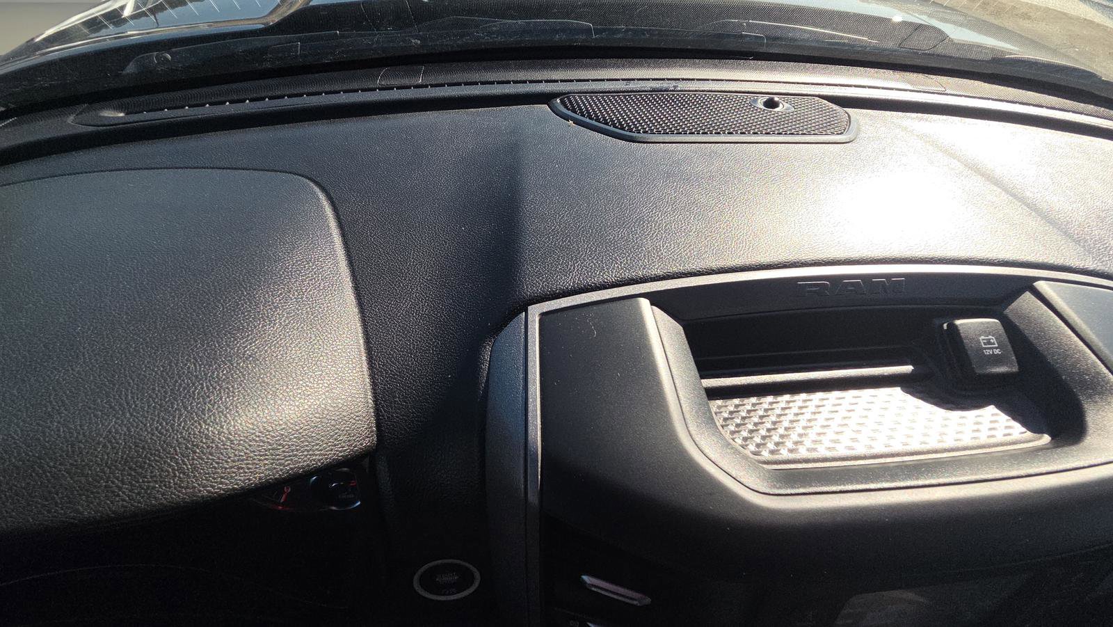 Used 2024 RAM 3500 Tradesman w/ Chrome Appearance Group image 9