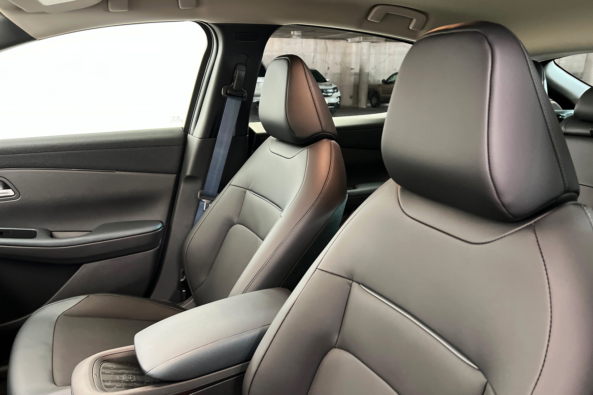 New 2026 Nissan Leaf SV+ w/ Floor Mat Package (SV+) image 16