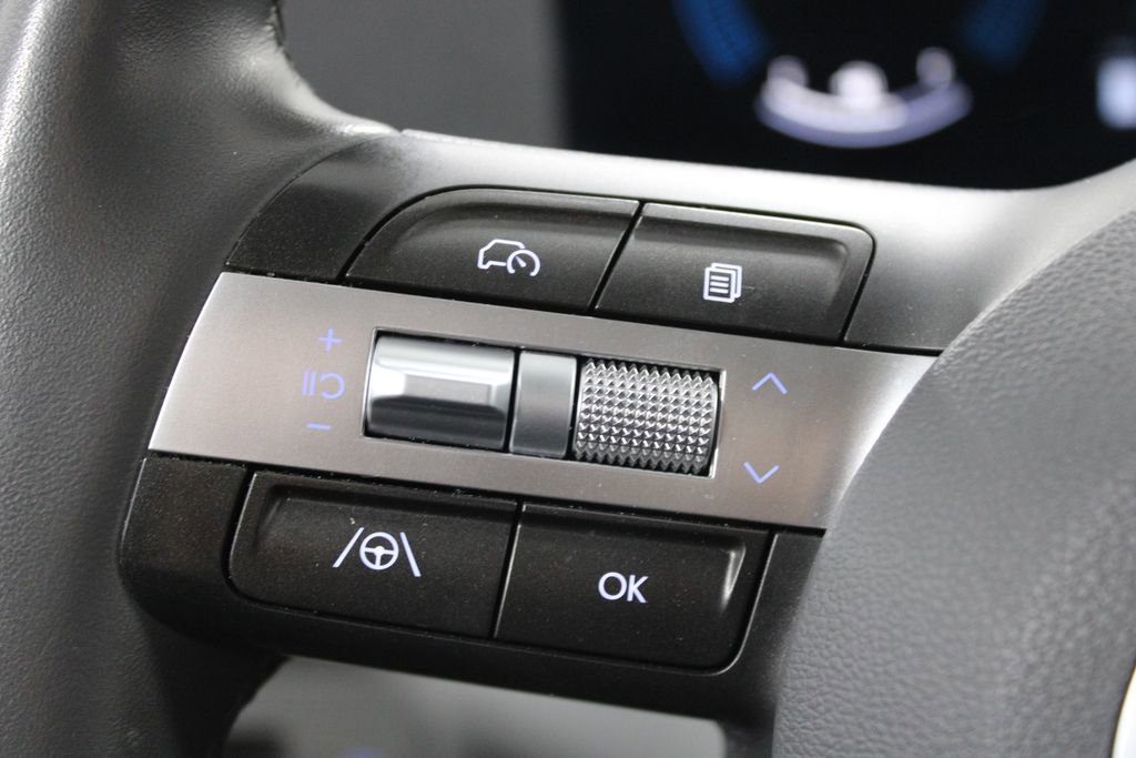 Used 2024 Hyundai Kona SEL image 19