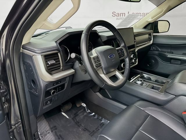 Used 2024 Ford Expedition Max XLT image 9