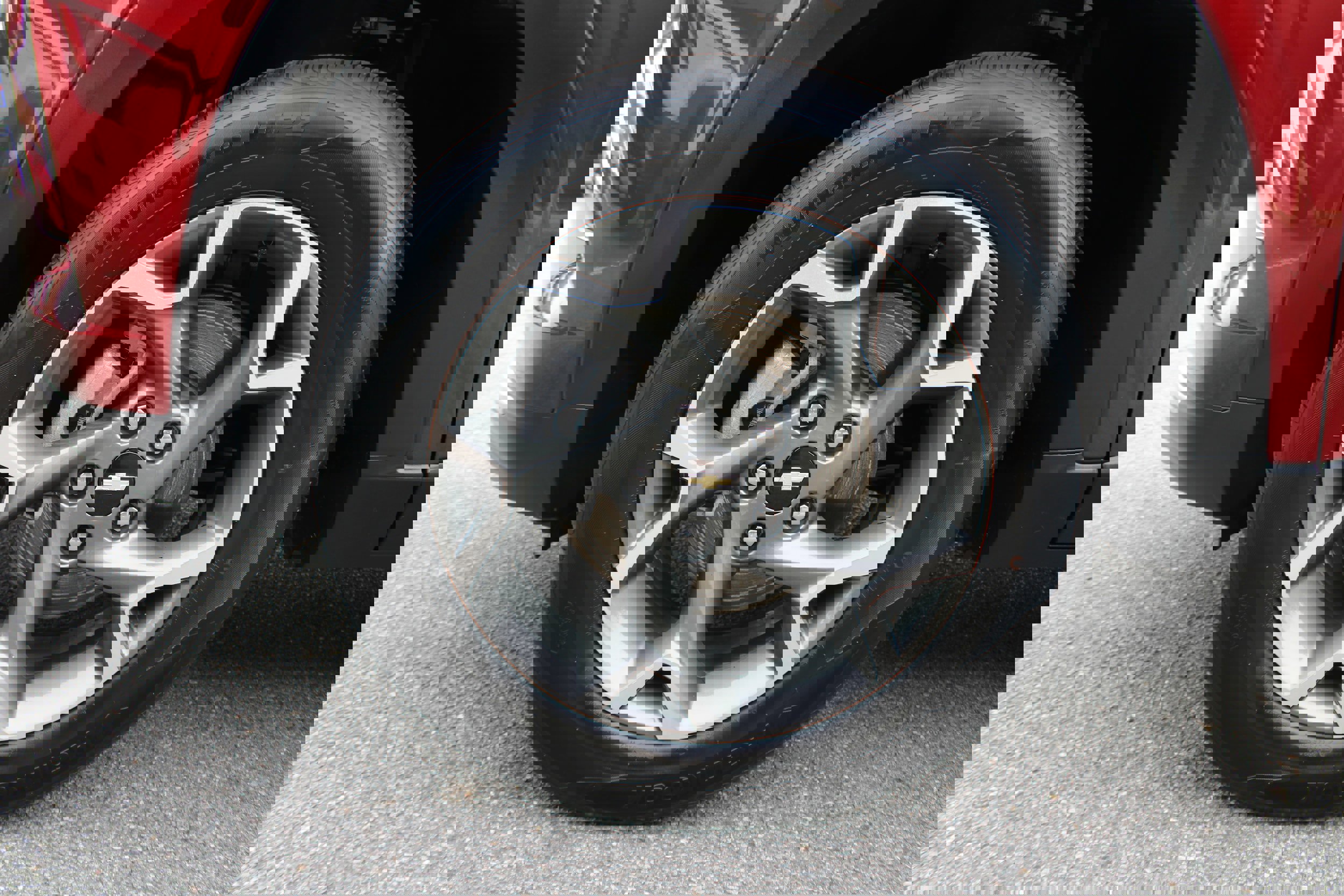 Used 2025 Chevrolet Trax LT w/ LT Convenience Package image 9