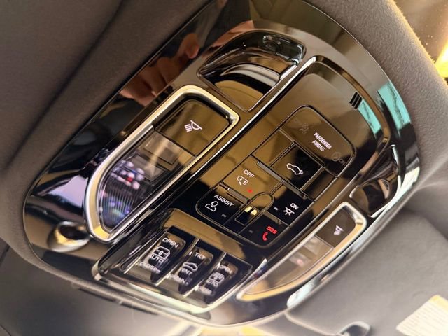 Used 2024 Maserati Grecale GT AWD/4WD image 26