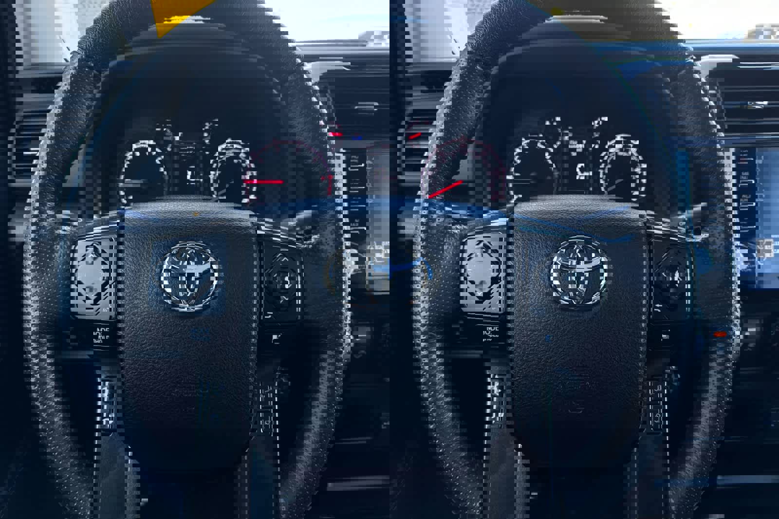 Used 2023 Toyota 4Runner 40th Anniversary SE image 26