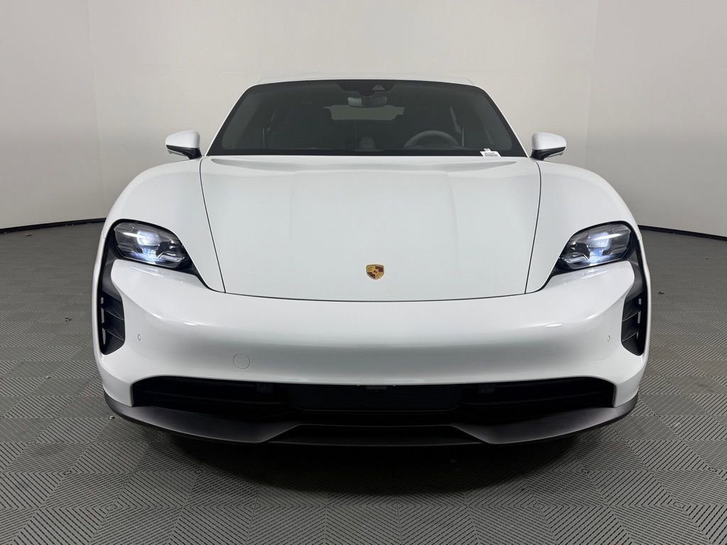 Certified 2024 Porsche Taycan GTS image 10