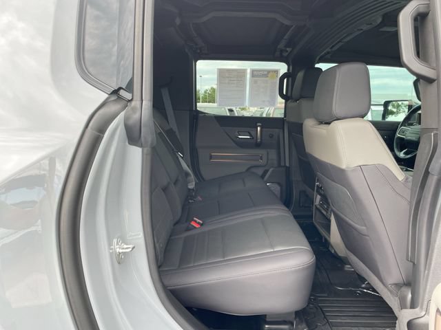 Certified 2025 GMC Hummer EV 3X AWD/4WD image 17