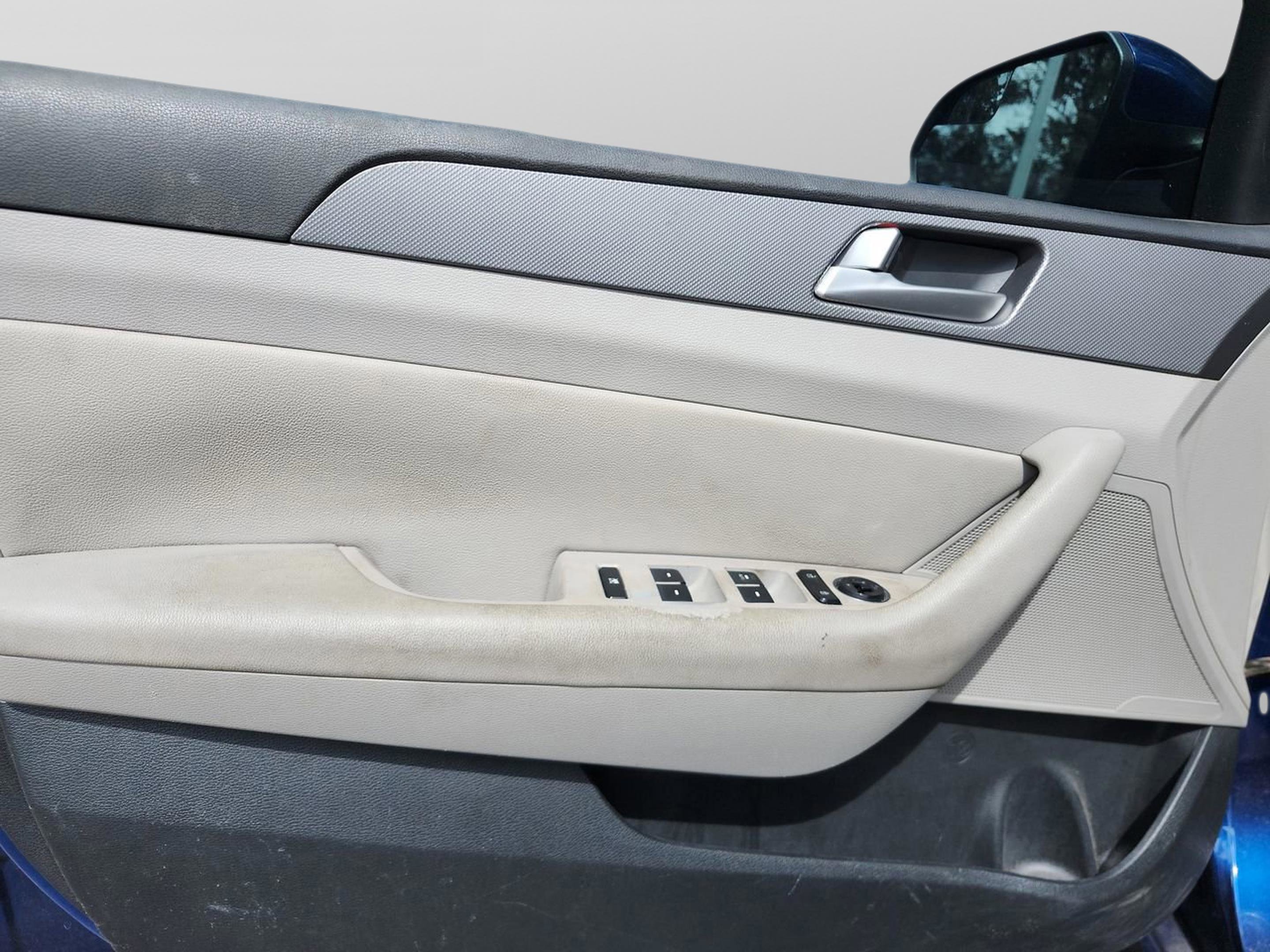 Used 2015 Hyundai Sonata SE w/ Option Group 09 image 26