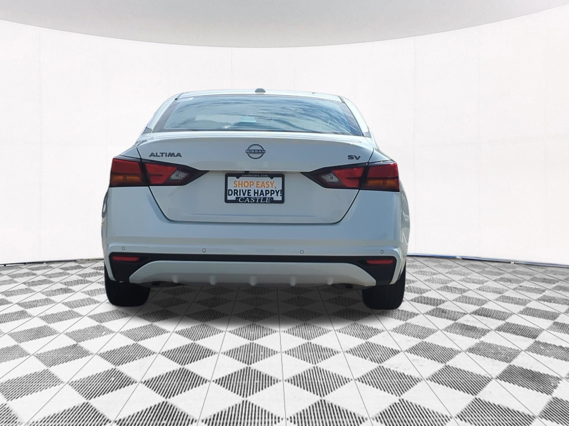Used 2024 Nissan Altima 2.5 SV FWD image 5