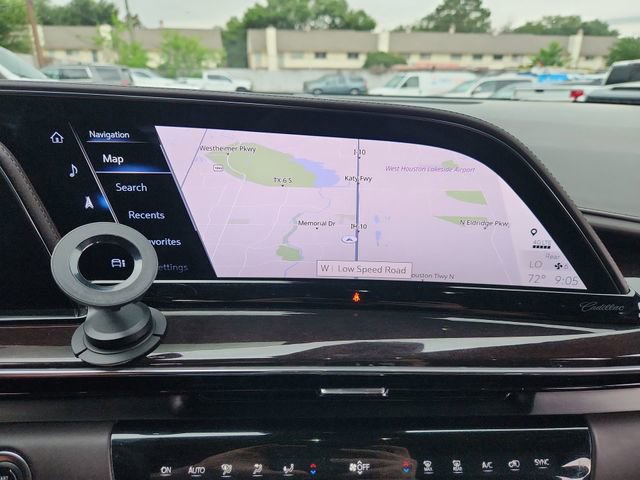 Used 2021 Cadillac Escalade Sport Platinum RWD image 14