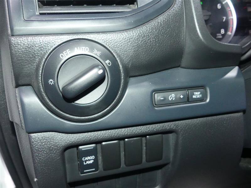 Used 2022 Nissan Titan S w/ S Utility Package image 25