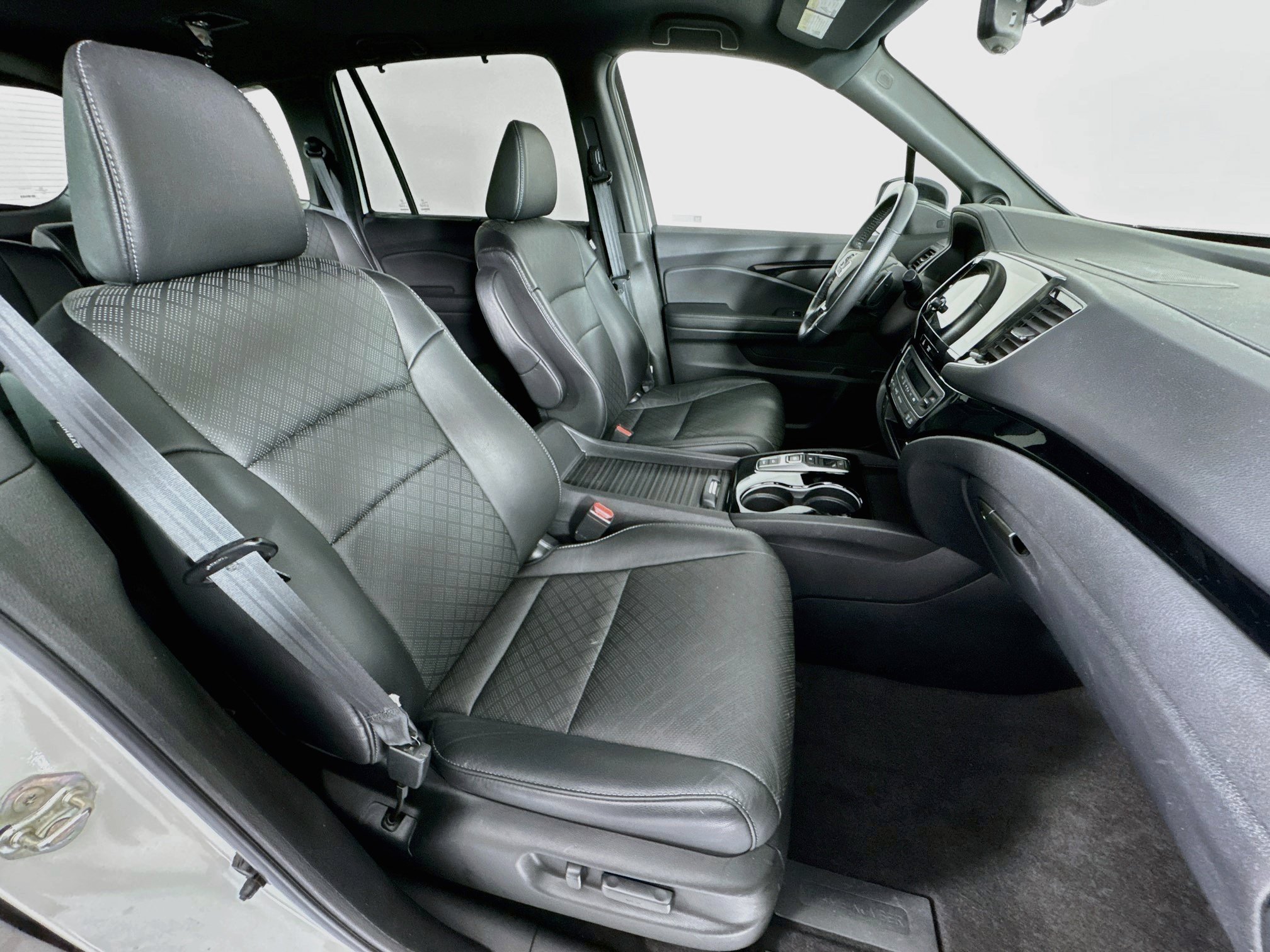 Certified 2019 Honda Passport Touring image 29