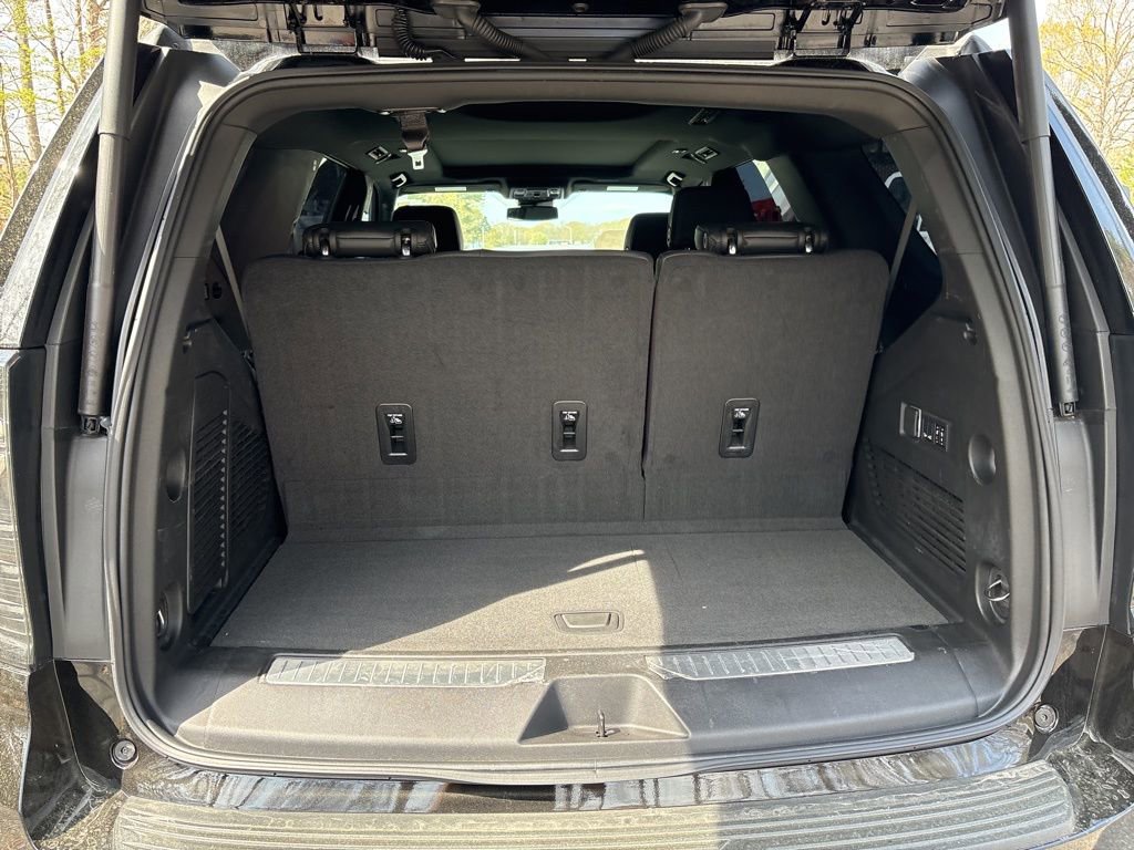 Used 2025 Chevrolet Tahoe RST w/ Comfort Package image 27