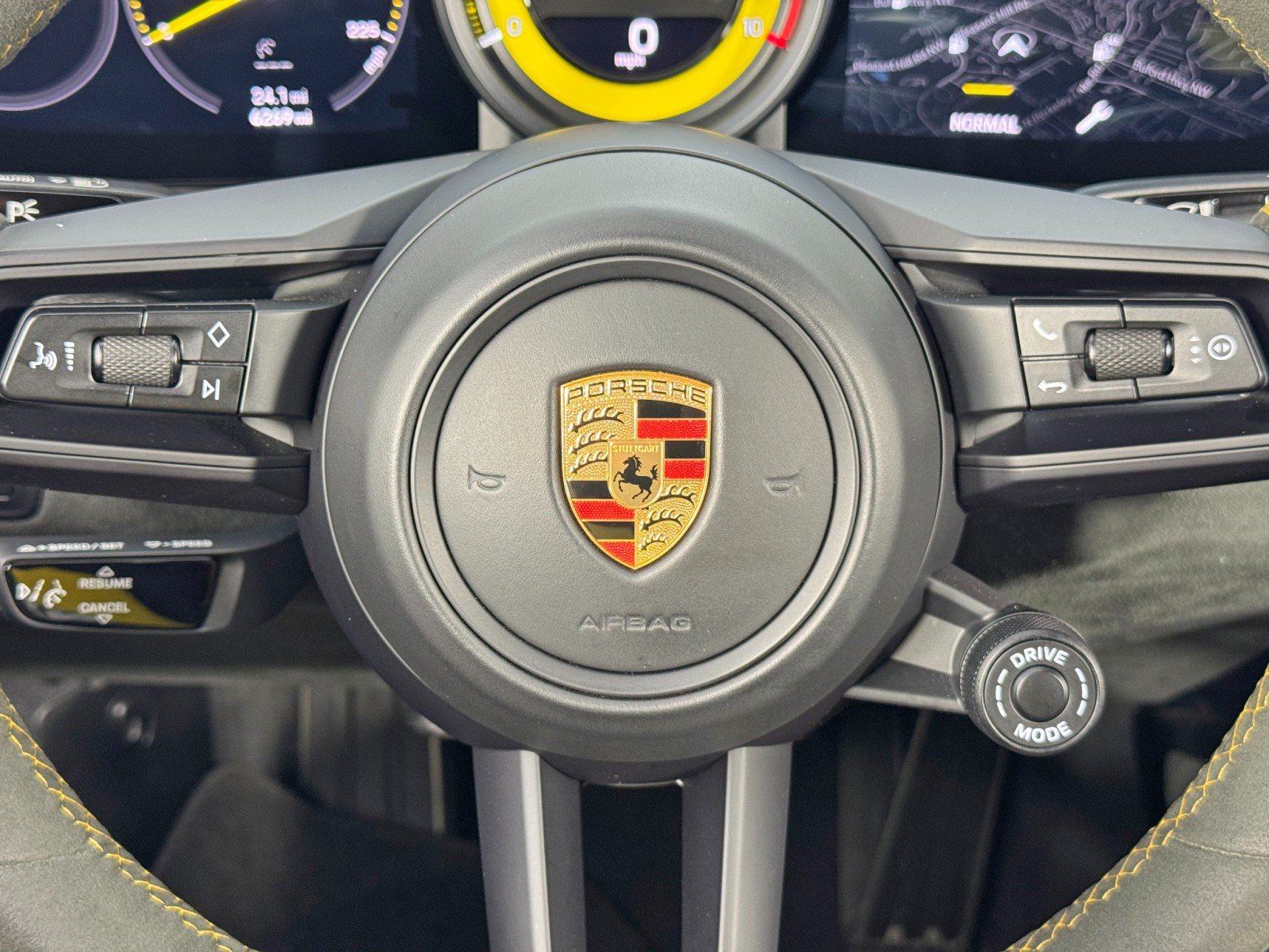 Used 2023 Porsche 911 GT3 RWD image 24