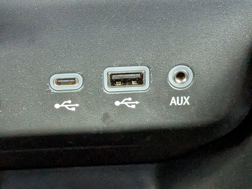 Certified 2023 Chevrolet TrailBlazer RS w/ Convenience Package image 24