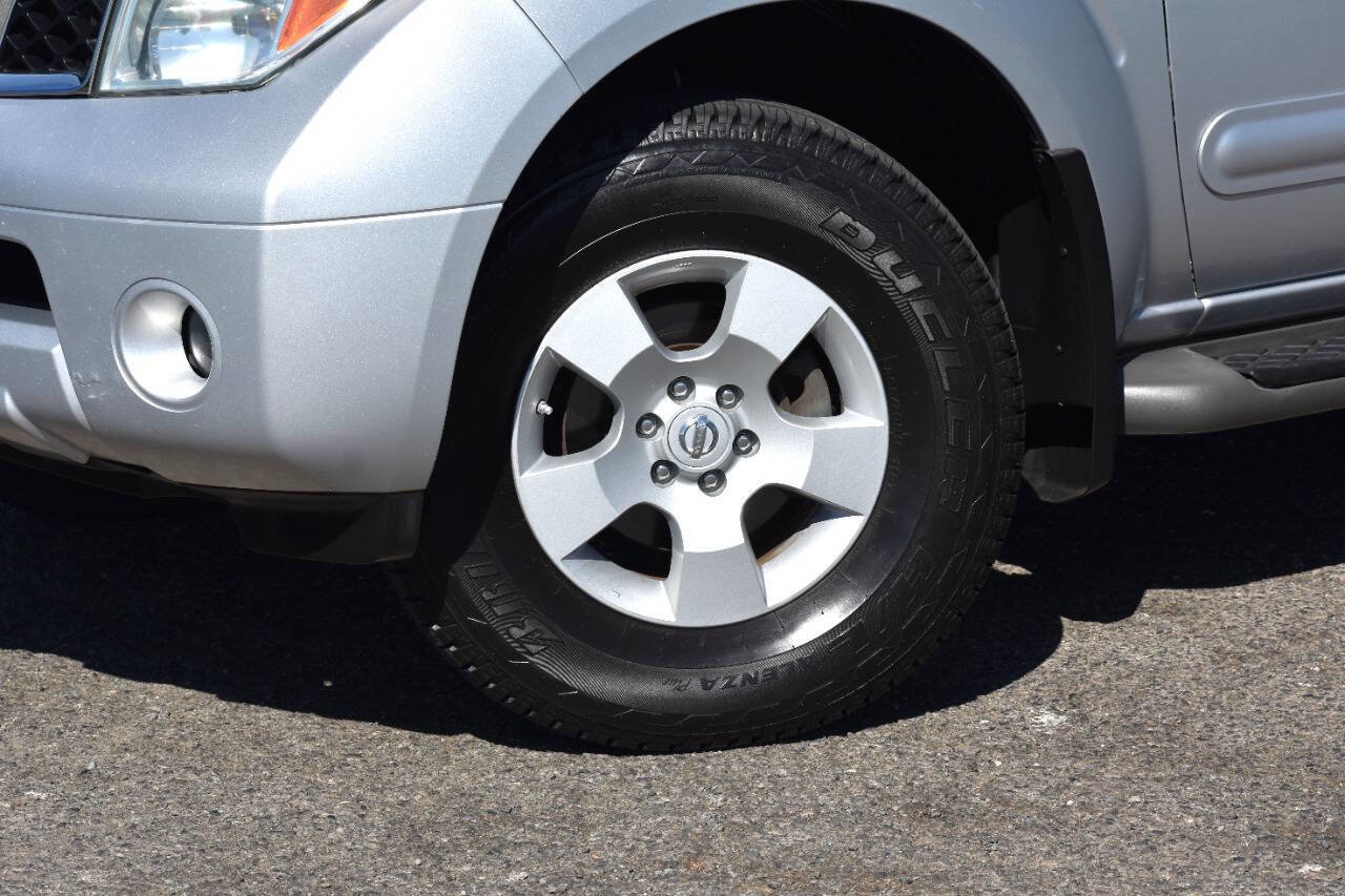 Used 2005 Nissan Pathfinder SE w/ (G01) SE Comfort Pkg image 6