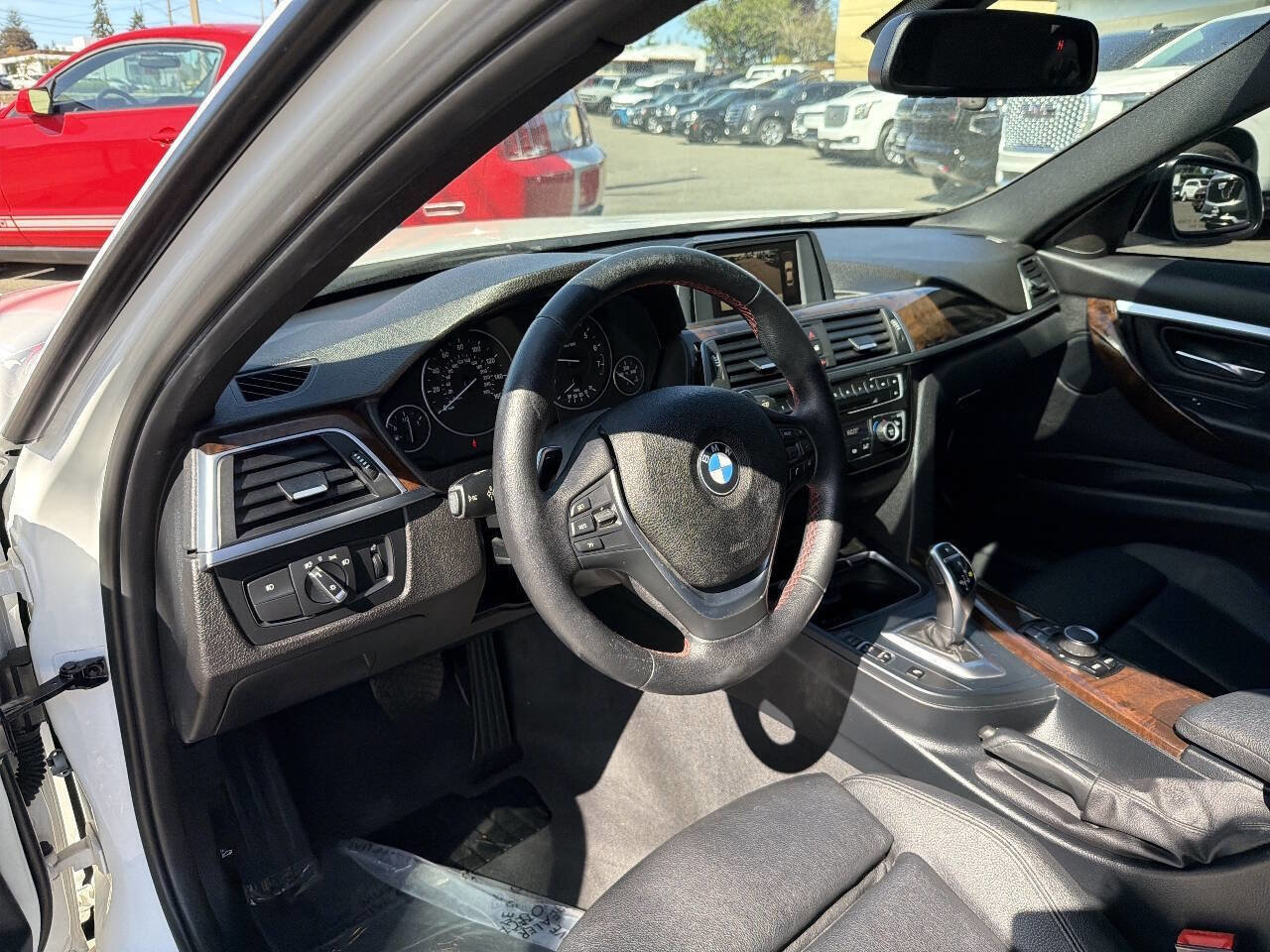 Used 2016 BMW 328i Sedan RWD image 33