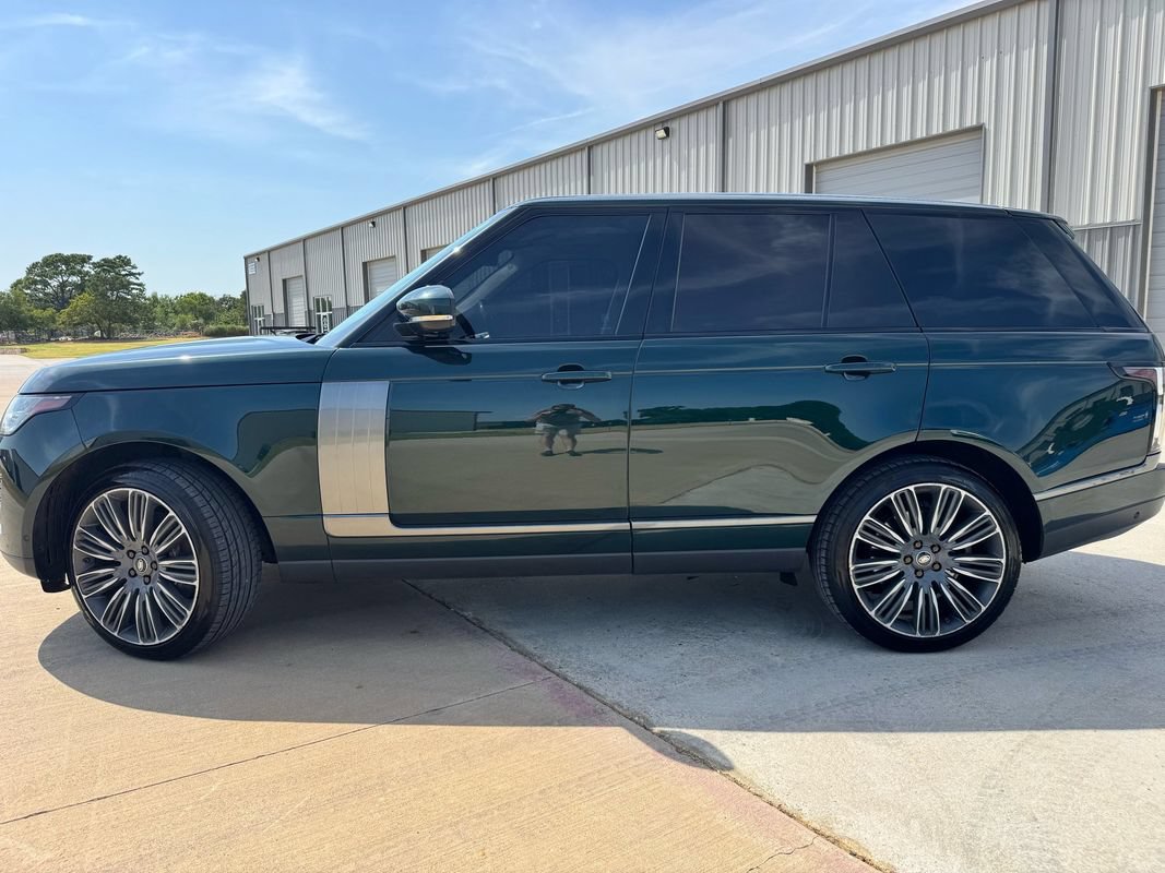 Used 2019 Land Rover Range Rover Supercharged AWD/4WD image 3