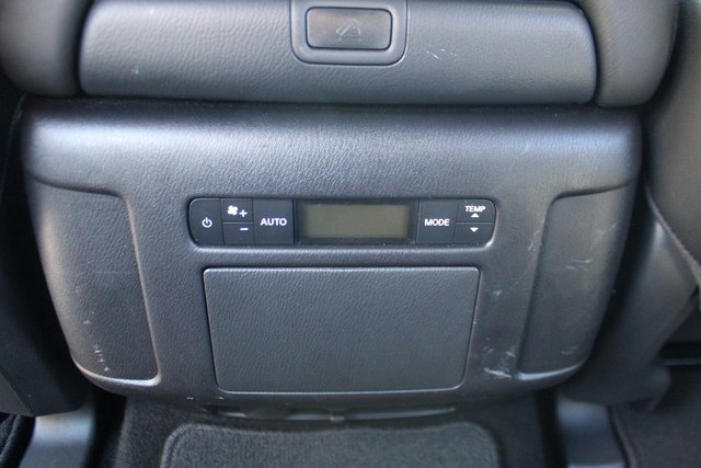 Used 2024 Nissan Armada SL w/ Midnight Edition Package image 31