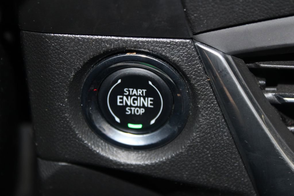 Used 2024 Buick Encore GX Sport Touring image 36