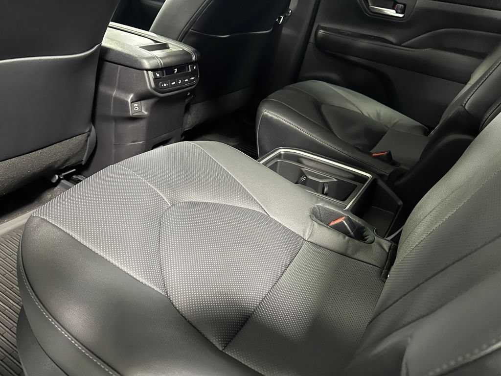 New 2026 Toyota Grand Highlander AWD Hybrid image 19