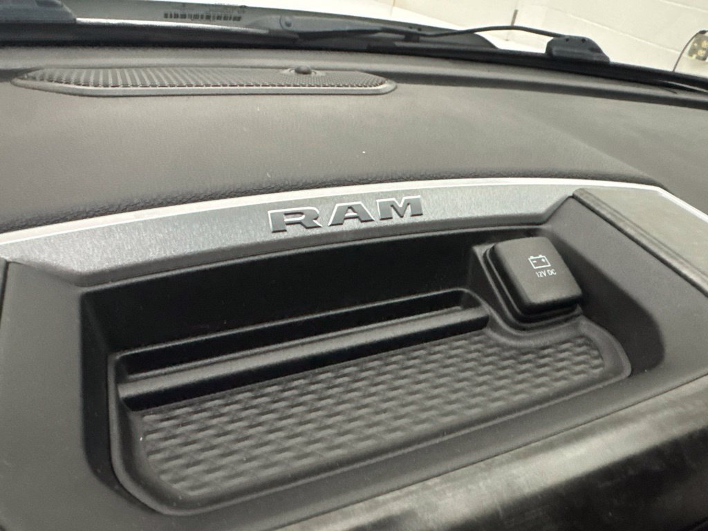 Used 2021 RAM 2500 Big Horn w/ Level 1 Equipment Group AWD/4WD image 31