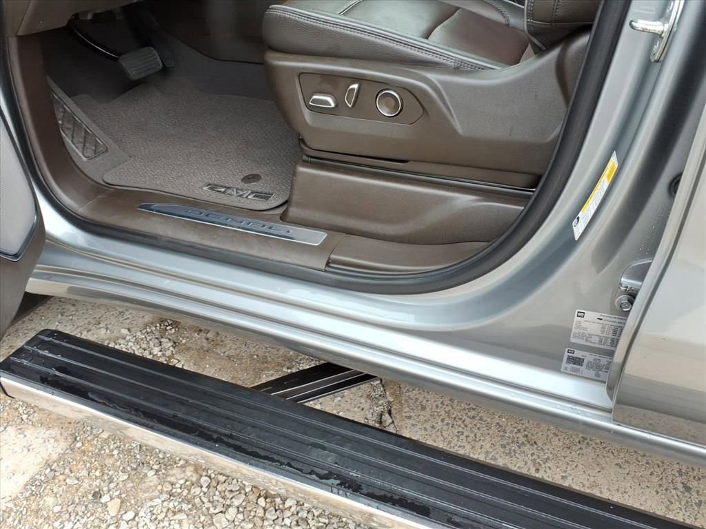 Used 2024 GMC Sierra 1500 Denali image 18