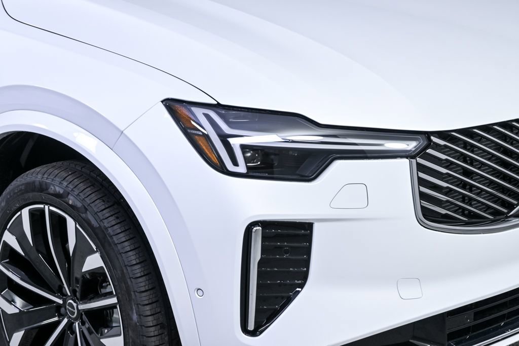 New 2026 Volvo XC90 B5 Ultra w/ Protection Package image 38