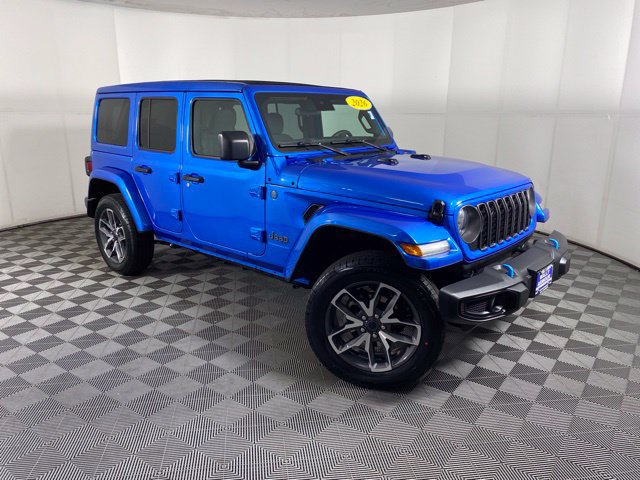 Used 2024 Jeep Wrangler Unlimited w/ Convenience Group