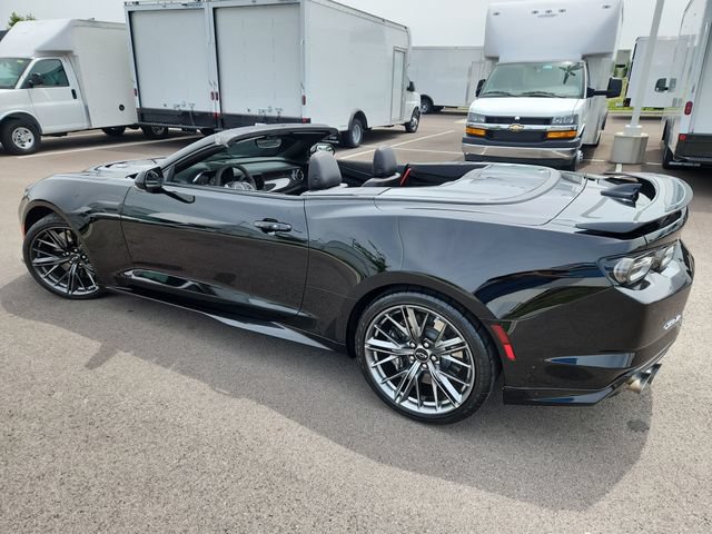 Used 2022 Chevrolet Camaro ZL1 RWD image 48