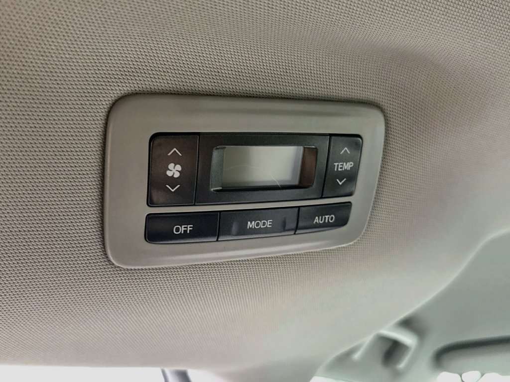 Certified 2019 Toyota Sienna LE AWD/4WD image 11