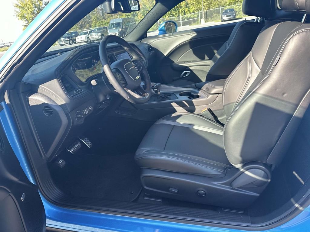 New 2023 Dodge Challenger SXT w/ Plus Package image 23