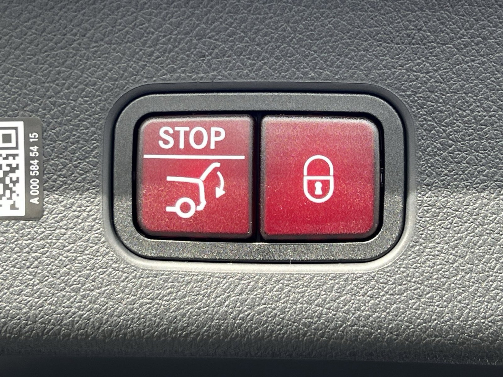 New 2026 Mercedes-Benz GLC 300 4MATIC image 25