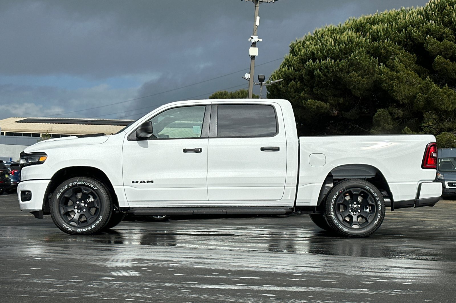 New 2026 RAM 1500 Express AWD/4WD image 7