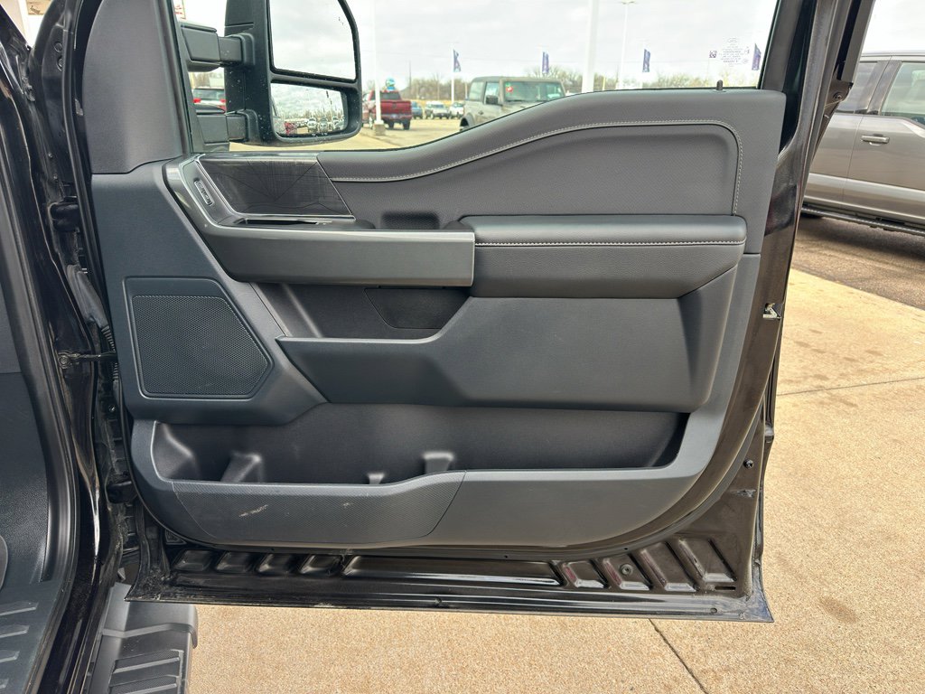 Used 2022 Ford F150 XLT w/ Equipment Group 302A High image 34