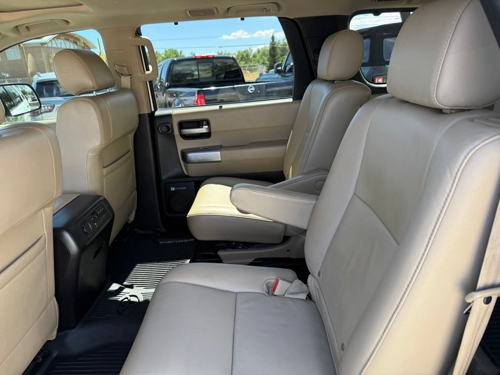 Used 2018 Toyota Sequoia Limited w/ Safety & Convenience Package AWD/4WD image 13