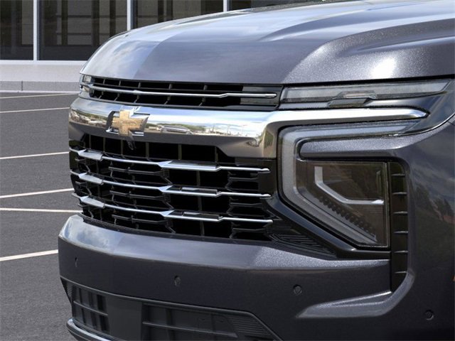 New 2026 Chevrolet Suburban LT image 13