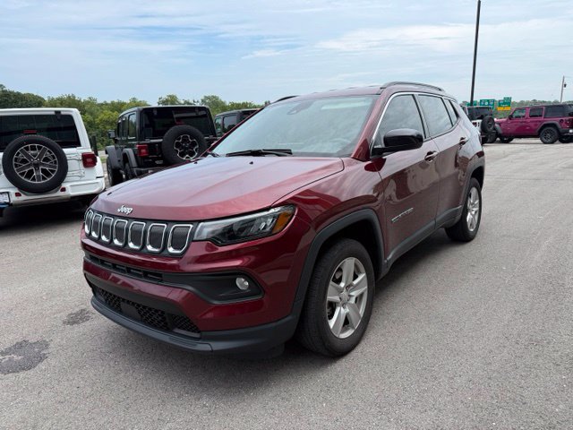 Used 2022 Jeep Compass Latitude w/ Convenience Group AWD/4WD image 7