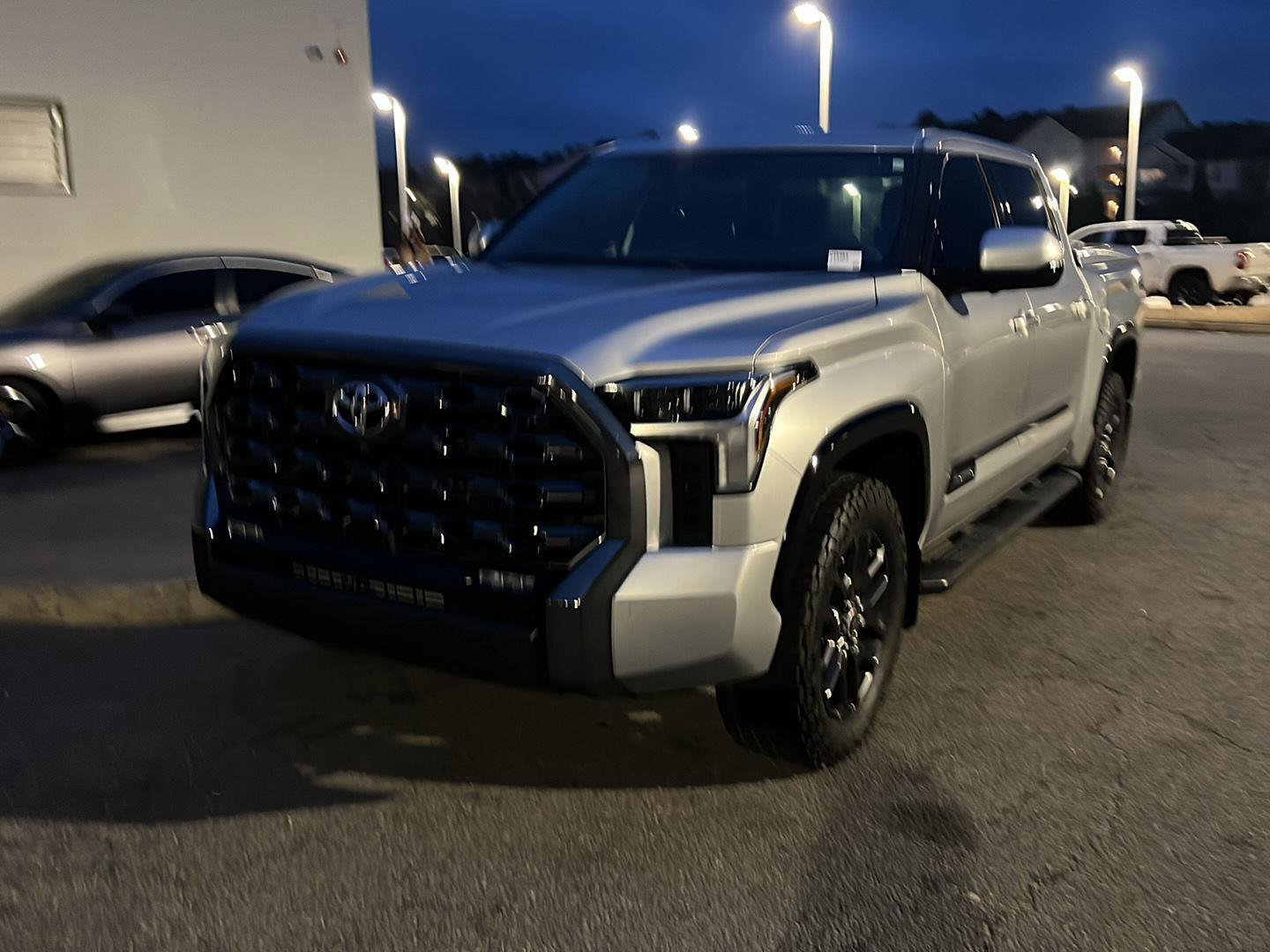 Used 2023 Toyota Tundra Platinum image 3