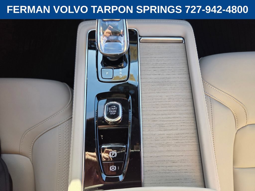 New 2027 Volvo XC90 B5 Core AWD/4WD image 26