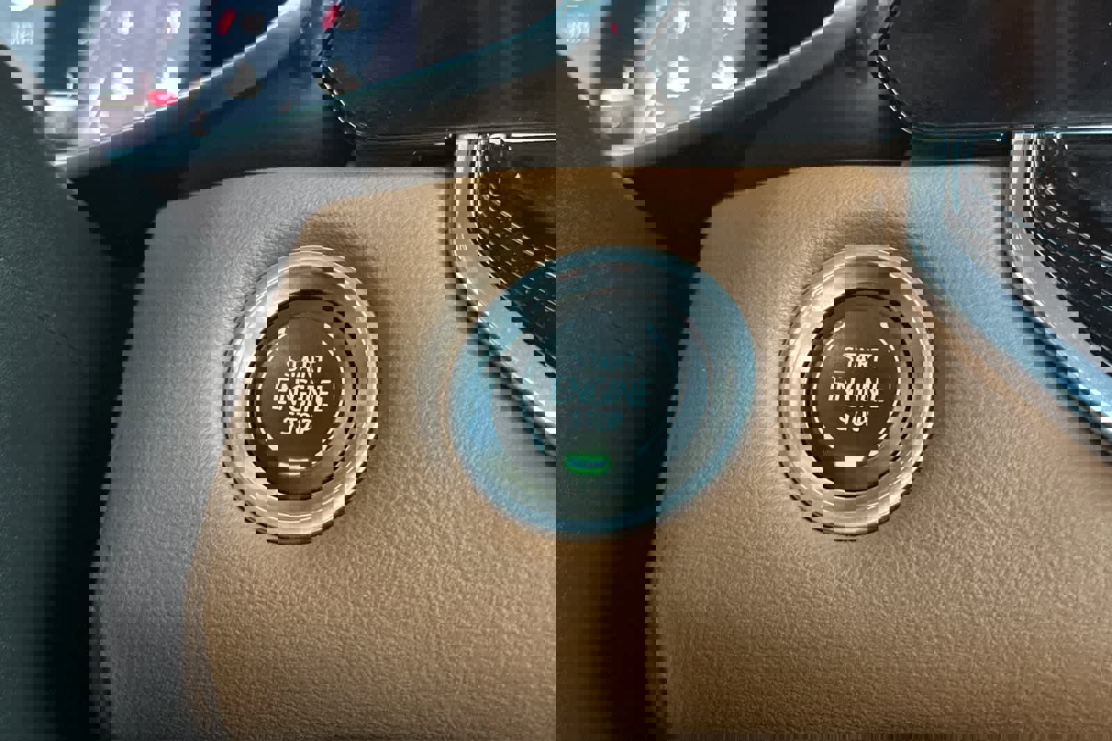 Used 2023 GMC Canyon AT4 w/ AT4 Premium Package image 21