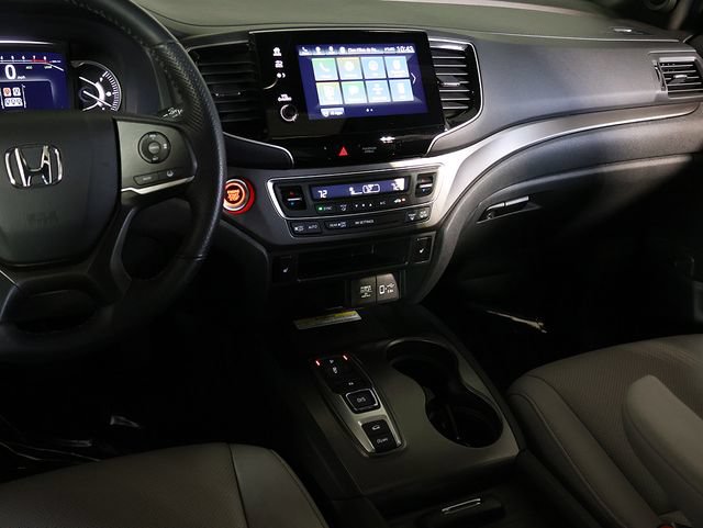 Used 2023 Honda Passport EX-L image 15
