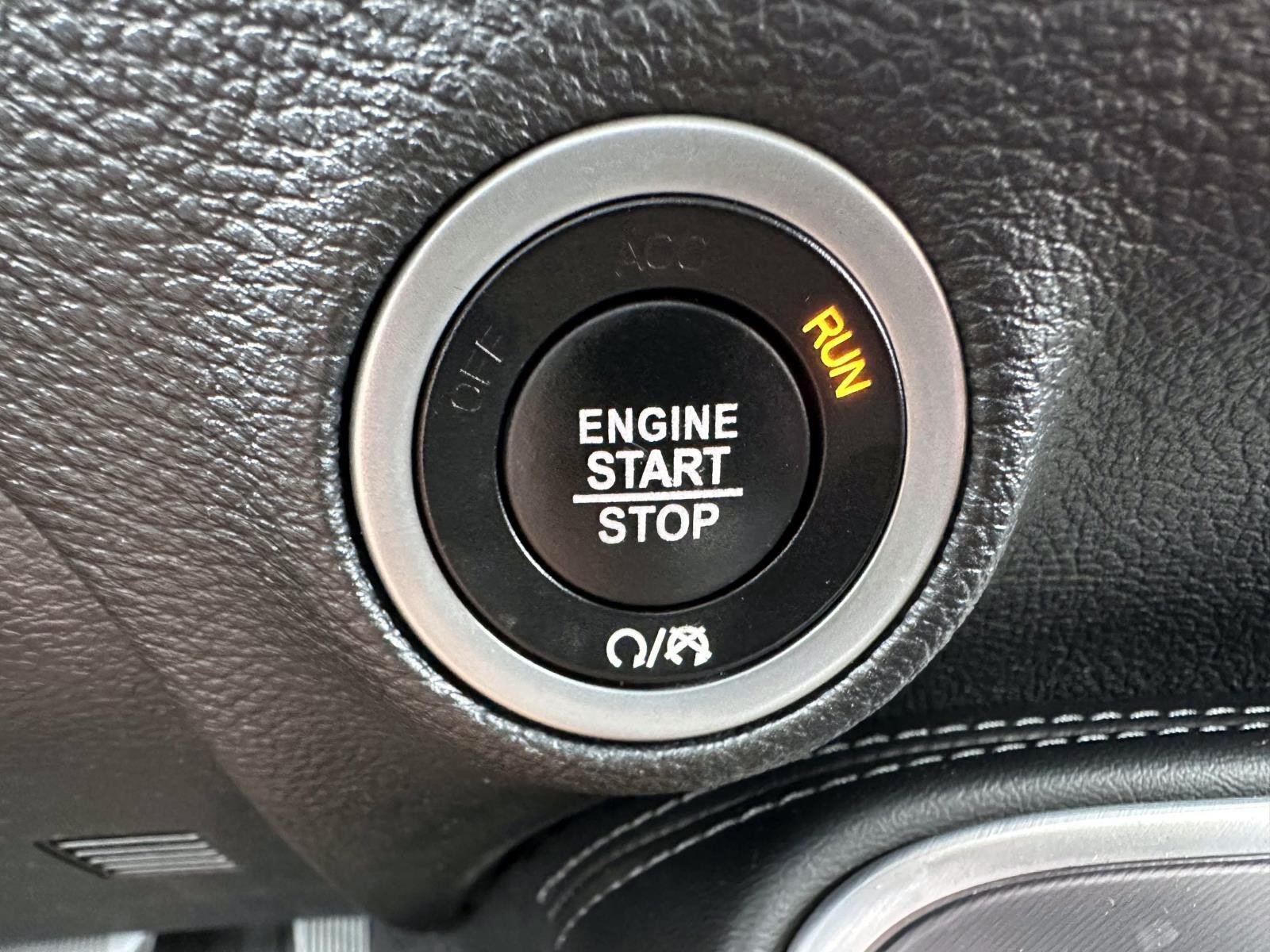 Used 2021 Dodge Challenger R/T Scat Pack RWD image 21