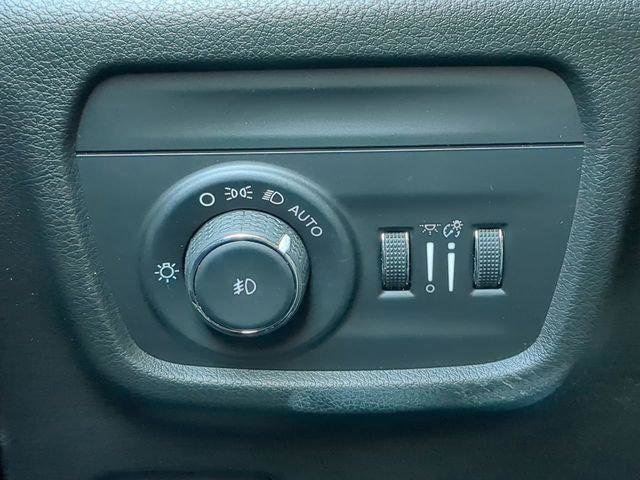 Certified 2023 Jeep Grand Cherokee L Overland image 31